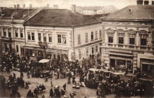 Békéscsaba Főtér Lőwy Jakab és Reisz Gyula üzleteivel (Rb)