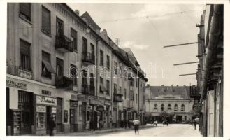 Zombor Hotel Vadászkürt with stockings shop photo
