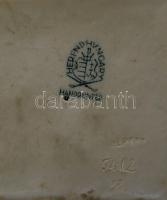 Hegedűst ábrázoló Herendi jelzéssel ellátott kézzel festett porcelán figura 14 cm magas / Handpainte...