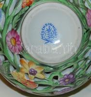 Gyümölcsökkel és virágokkal díszített áttört Herendi porcelán bonbonier / Herend chinaware bonbonier...