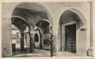 Aquileia basilica hall