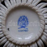 Viktória mintával díszített áttört Herendi porcelán bonbonier / Herend chinaware bonbonier 12 cm
