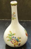 Herendi jelzéssel ellátott Viktória-mintás porcelán egyszálas váza / Herend chinaware vase 14 cm