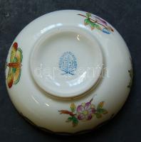 Herendi jelzéssel ellátott Viktória-mintás porcelán bonbonier / Herend chinaware bonbonier 8 cm