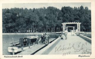 Balatonalmádi-fürdő hajóállomás a Badacsony yachttal