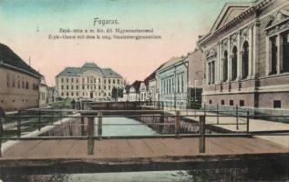 Fogaras Zeyk street with grammar school