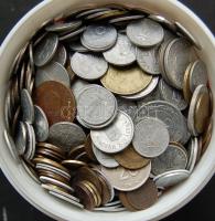 Magyar váltópénzek 1350db/2,2 Kg T:vegyes