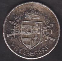 Horthy Vitézségért katonai kitüntetés fül nélkül T:2-