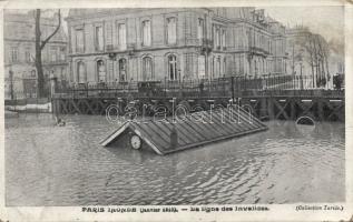 Paris Invalides flooded in 1910 (EK)