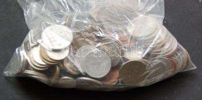 Vegyes külföldi fémpénz 0,92kg T:vegyes