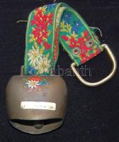 Kis réz kolomp hímzett szalaggal 21 cm