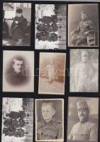 9 db katonai fotó (egy keményhátú)