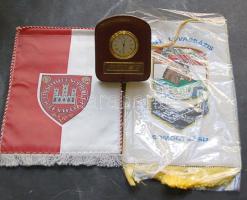 Elemes asztali óra + 2 db asztali zászló