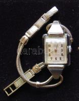 Kecses női koktélóra Venus svájci, kézi felhúzós működő állapotban 15x40 mm