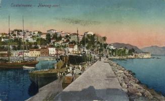 Herceg Novi, Castelnuovo; molo, ships