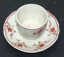 Óherendi jelzéssel ellátott porcelán tojástartó, mázrepedésekkel / Herend chinaware, cca 1884
