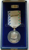 Békefenntartásért Szolgálati Jel, 1999. A gravírozás 1998-as! eredeti díszdobozban T:1