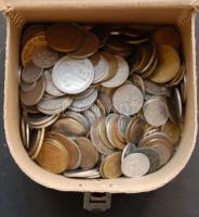 Kis vegyes pénz és emlékveret tétel zárható dobozban Ag is! T:vegyes