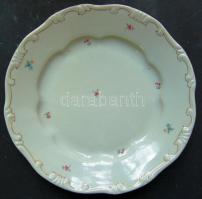 cca 1940 2 db Zsolnay és 2 db Herendi porcelán tányér / Zsolnay and Herend chinaware plates