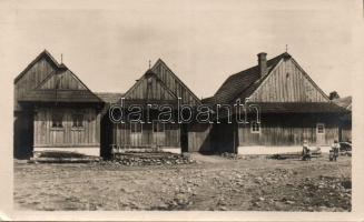 Vázsec wooden houses photo
