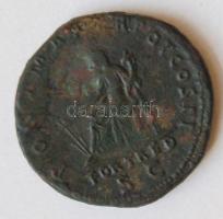 Római Császárság HADRIANUS 117-138. "PONT MAX TR POT COS II SC / FORT RED" Dupondius (14g)...