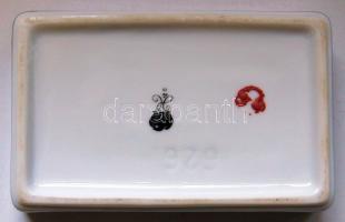 Szász Endre által tervezett Hollóházi porcelán bonbonnier / Faces designed by Endre Szasz Hollohaza ...