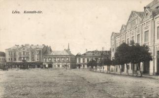Léva Kossuth square with the photo shop of Artur Nagy and the shops of Gyula Borcsányi and Dávid Knapp (fl)