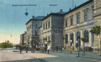 Zimony Railway Station with hotel carriage