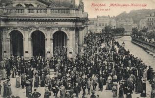 Karlovy Vary Mühlbrunnen collonade crowd