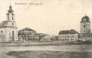 Breznóbánya Kossuth square