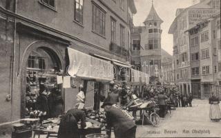 Bolzano fruit market and Hotel Central