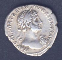 Római Császárság HADRIANUS 117-138. "P M TR P COS III / SALVS AVG" Denar Ag T:2/2- repedés