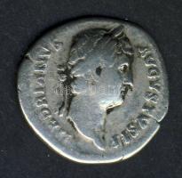 Római Császárság HADRIANUS 117-138. "COS III / Ülő Victoria" Denar Ag T:3