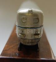 cca 1960 Ganz-Mávag dieselmozdony makett 26 cm fa talpazaton / Locomotiv modell