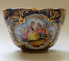 XIX. sz Alt-Wien porcelán kávés csésze. Kézzel festett, belül aranyozott / Alt-Wien hand-painted chi...