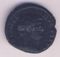 Római Császárság HADRIANUS 117-138. "COS III PP SC / Álló Roma" As T:3 kis kitörés