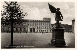 Berlin Wilhelm square photo