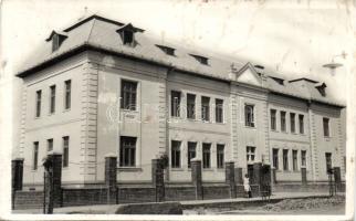 Kula public school photo (fl)