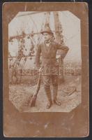 cca 1900 Vadász fotó (megviselt) / Hunter photo (creased) 9x14 cm