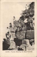 Cairo tourist group by the Great Pyramids