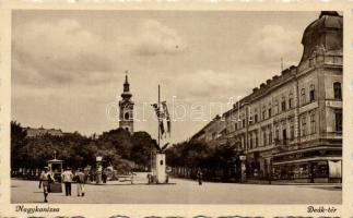 Nagykanizsa Deák tér Országzászló és Szomolányi üzlete