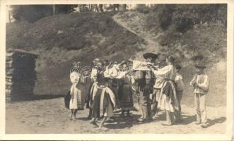 Helpa folklore, bagpipe player photo