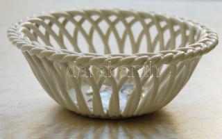 Herendi jelzéssel ellátott kézzel festett Viktória-mintás áttört porcelán tálka / Herend chinaware tray 12 cm