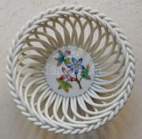 Herendi jelzéssel ellátott kézzel festett Viktória-mintás áttört porcelán tálka / Herend chinaware t...