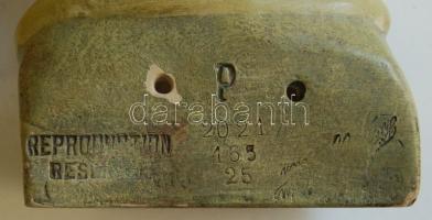 ~1930 Női fejet ábrázoló terracotta szobor másolat /klf jelzések a hátoldalán/