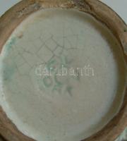 Gorka Géza jelzéssel ellátott váza 20 cm magas