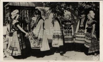 Hungarian folklore, Mezőkövesd photo So.Stpl