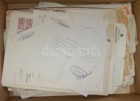 Nagy vegyes okmány tétel: vasúti fuvarlevél, nyilatkozatok, fejléces számla, oklevél, szerződések, adóívek, igazolványok. Érdemes megnézni!