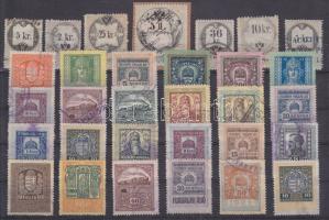 31 db magyar okmány és illetékbélyeg