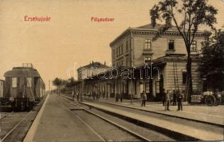 Érsekújvár Railway Station (EK)